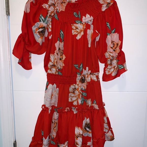 Misa Los Angeles Darla Dress Ruffle Floral Tiered Dress Off Shoulder Size: Small - Picture 5 of 6